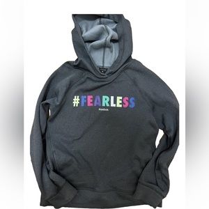 Reebok Girls Graphic Performance Hoodie | Motivational Fearless Siz Med 12 Gray